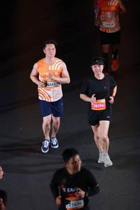 BIB: 4241, 1434, 7407, 28396, 20529
                            <button type="button" onclick="openModal(23083035)" class="btn btn-primary btn-sm float-right btn-popup" data-toggle="modal" data-target=".modal-high-quality">
                        <i class="fas fa-shopping-cart"></i> Add to Cart
                    </button>
                                            <button type="button" onclick="isThisMe(23083035, true)" class="btn btn-success btn-sm float-right btn-popup btn-isme hidden" data-toggle="tooltip" data-placement="bottom" title="นี่คือรูปของคุณใช่ไหม คลิกที่นี่เพื่อเอาเข้าอัลบั้ม">
                        <i class="fas fa-plus"></i> Add to album
                    </button>
                    <button type="button" onclick="isThisMe(23083035, false)" class="btn btn-warning btn-sm float-right btn-popup btn-isnotme hidden">
                        <i class="fas fa-ban"></i> Remove from album
                    </button>